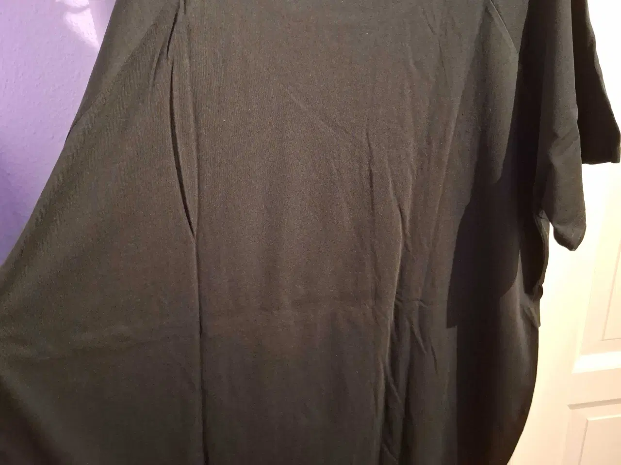 Billede 5 - Lækker t-shirt i Bomuld