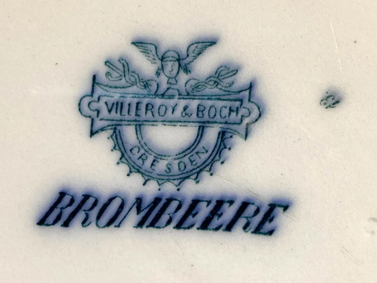 Billede 3 - Fra det smukke og populære Brombær stel