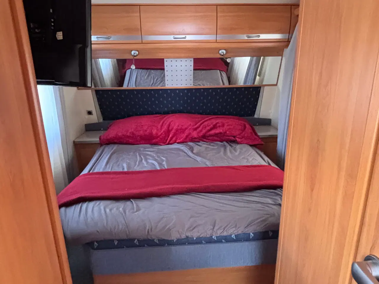 Billede 10 - Wilk S4, 560 med Isabella fortelt