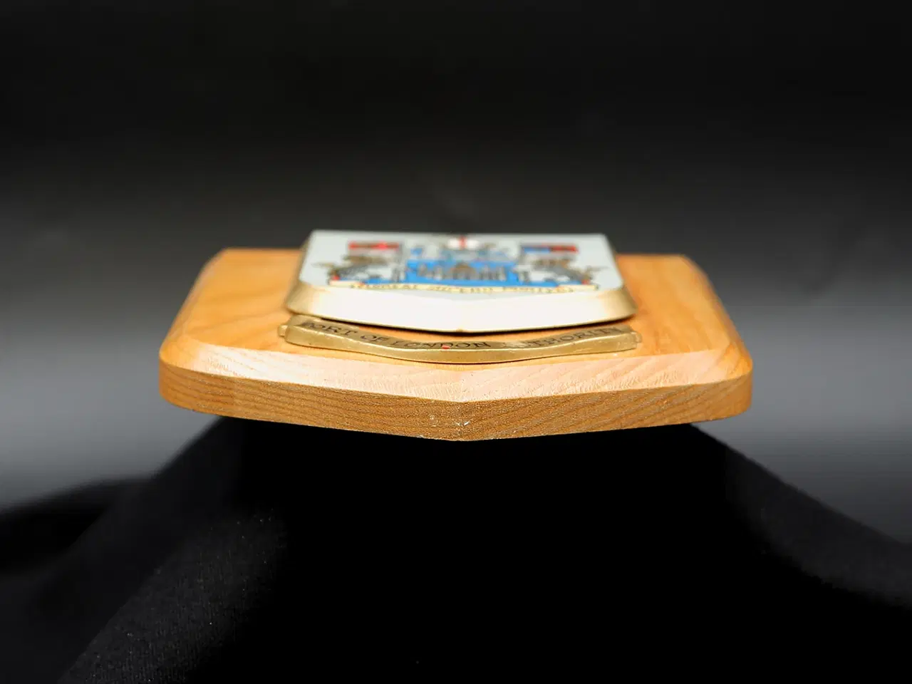 Billede 6 - Port of London Authority træskjold