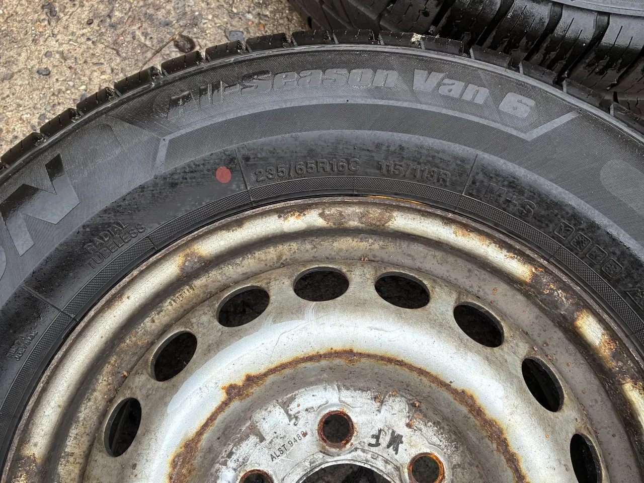 Billede 3 - Mercedes Sprinter helårs hjulsæt.