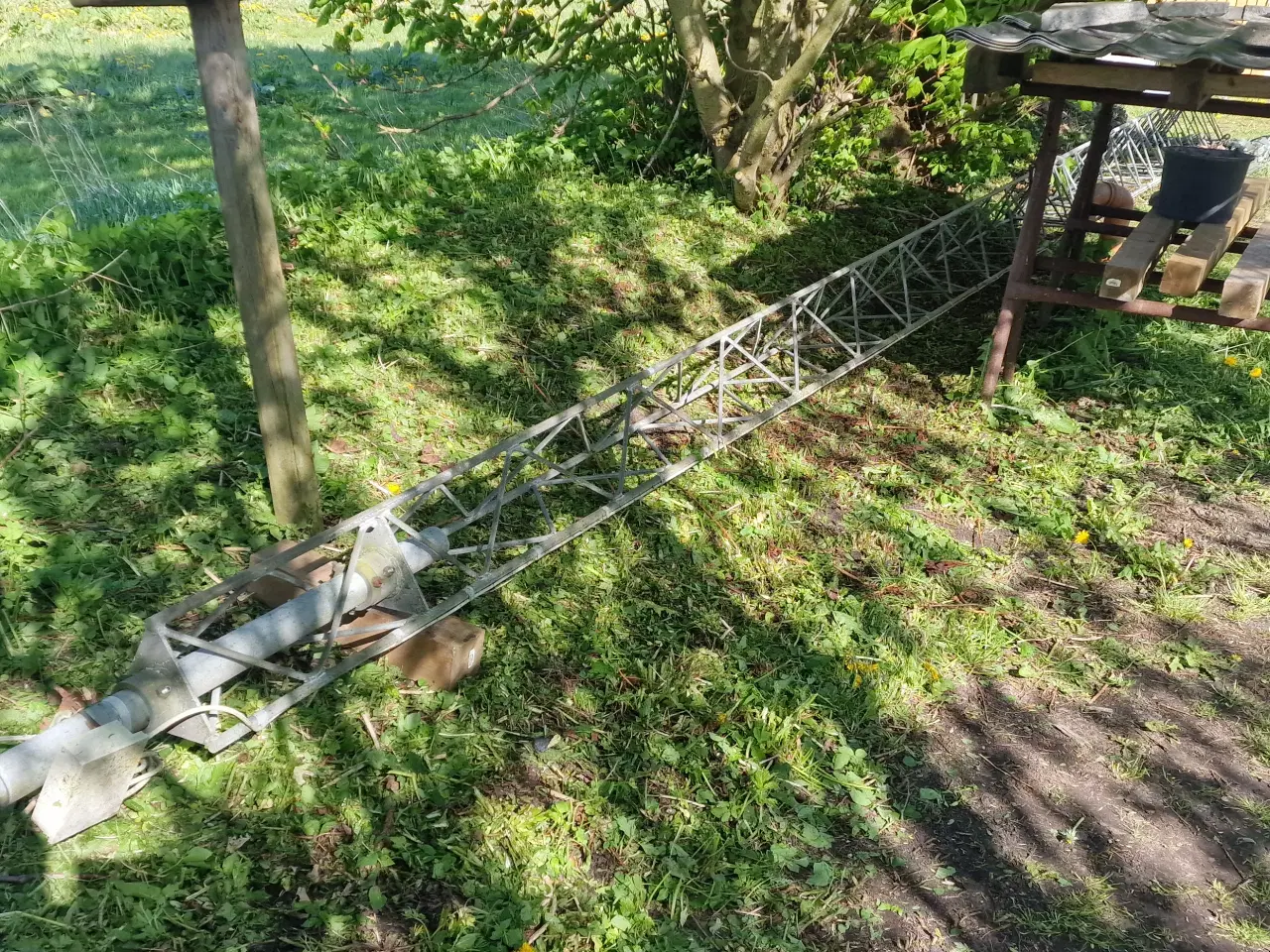 Billede 3 - 12 Meter Gittermast.