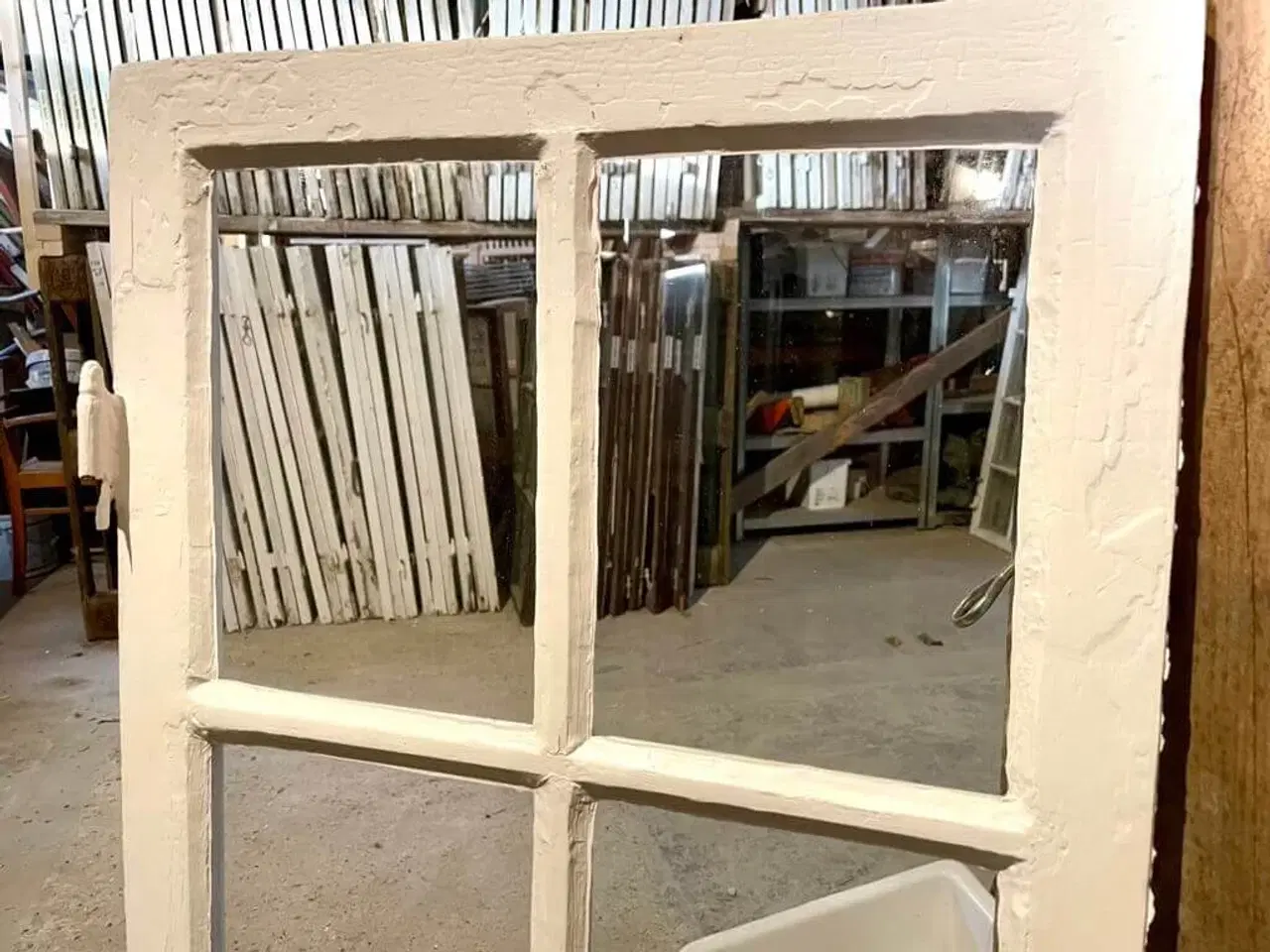 Billede 3 - Fine 8-ruders vinduesrammer m. blæst glas