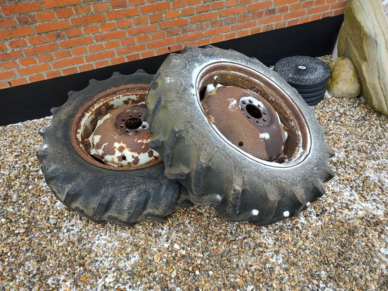 Billede 1 - Baghjul, Fordson Dexta