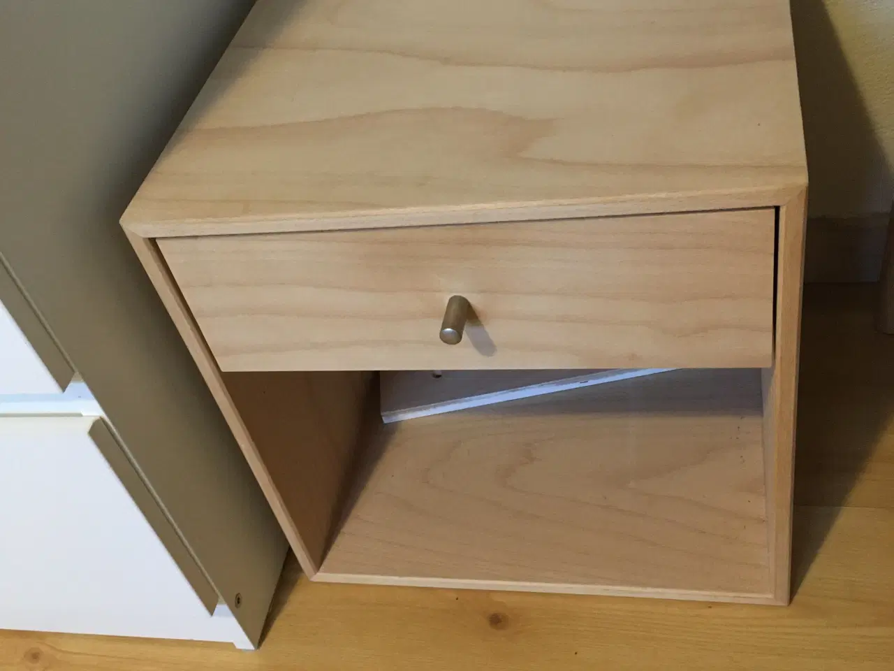 Billede 2 - Kubik reol i bøg fra Trævarernes 