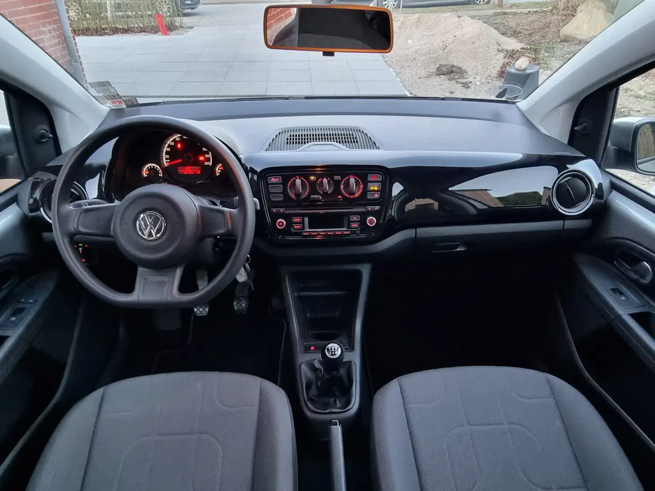 Billede 10 - Vw UP! 5-døre med meget lavt km-tal kun 66.000km!