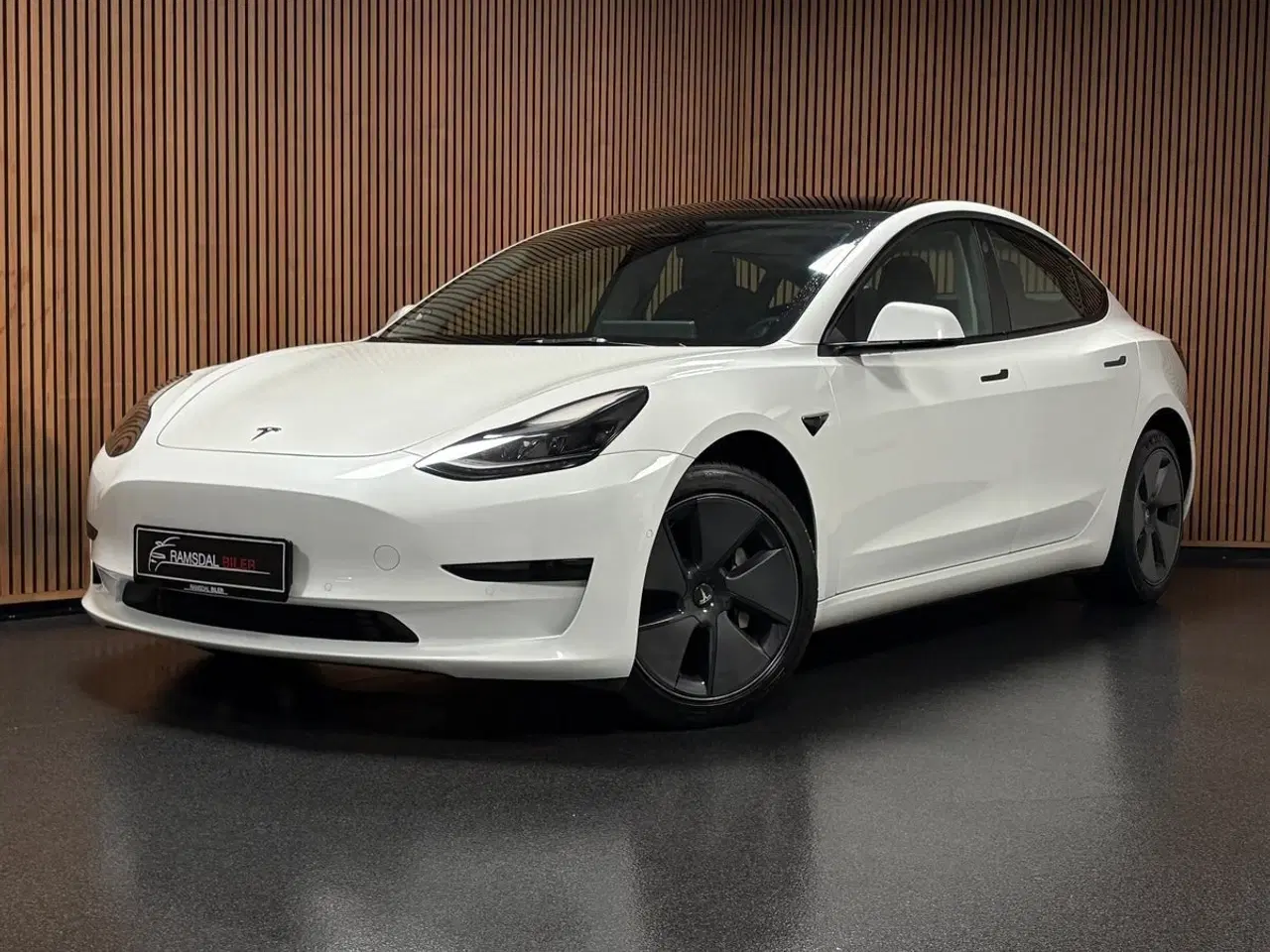 Billede 1 - Tesla Model 3 RWD