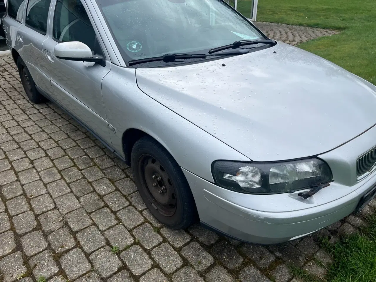 Billede 2 - Volvo V70 2,4 140