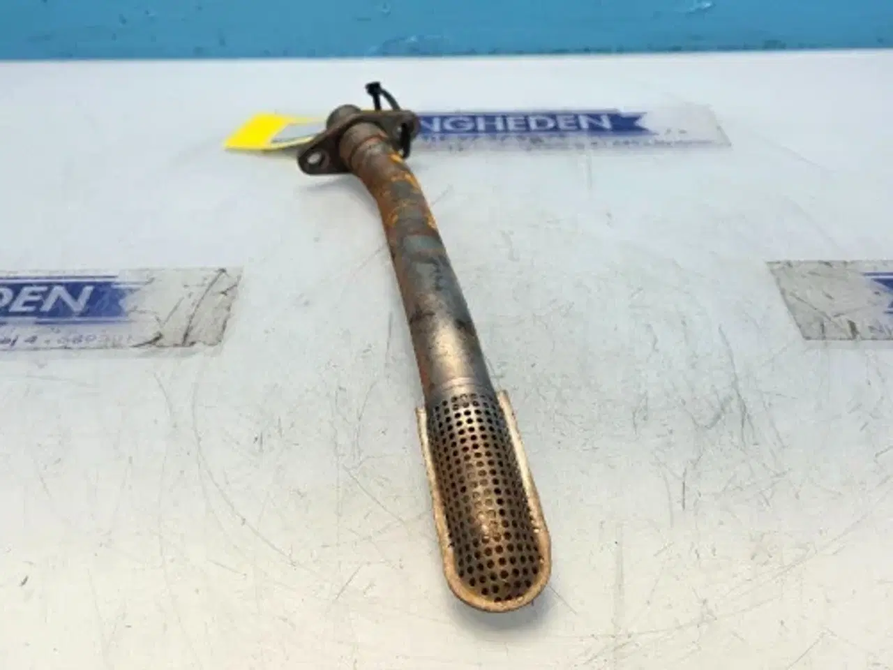 Billede 7 - John Deere  6068   Pumpe Indsugning   RE69568   