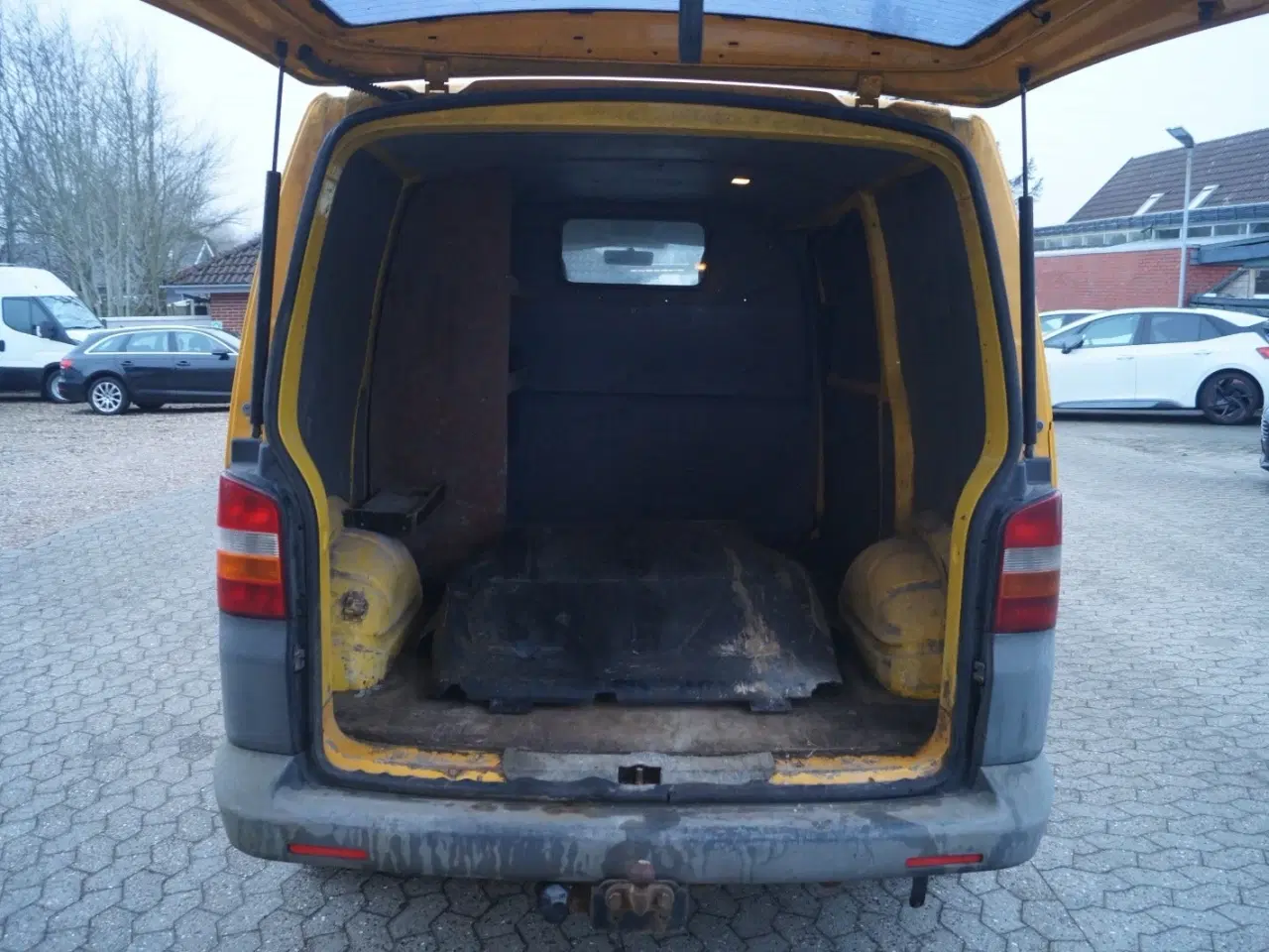 Billede 8 - VW Transporter 1,9 TDi 104 Kassevogn kort