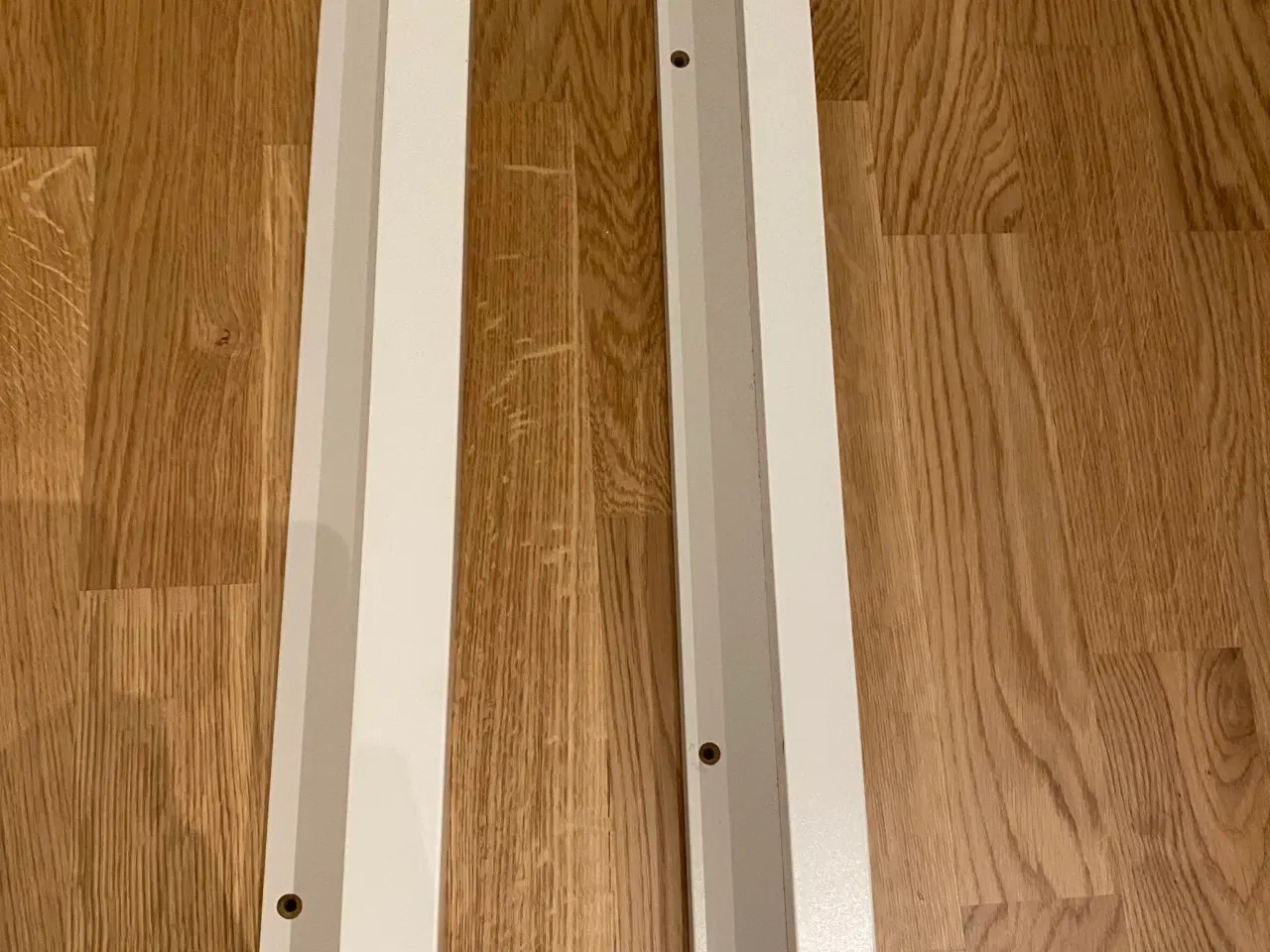 Billede 3 - Hvide gallerihylder fra Ikea 