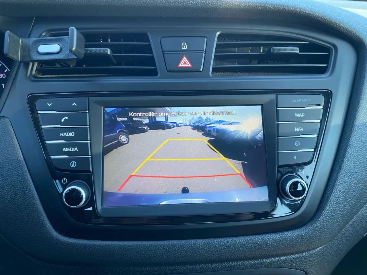 Billede 15 - Hyundai i20 Active Cross 1,0 T-GDI Vision 100HK 5d