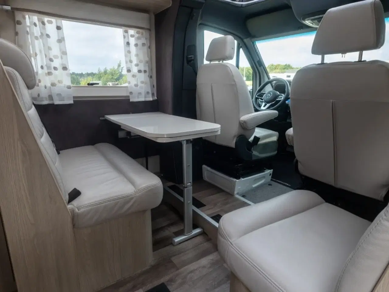 Billede 23 - Mercedes Kabe 2,0 Travel Master 750 LGB NOVUM aut.