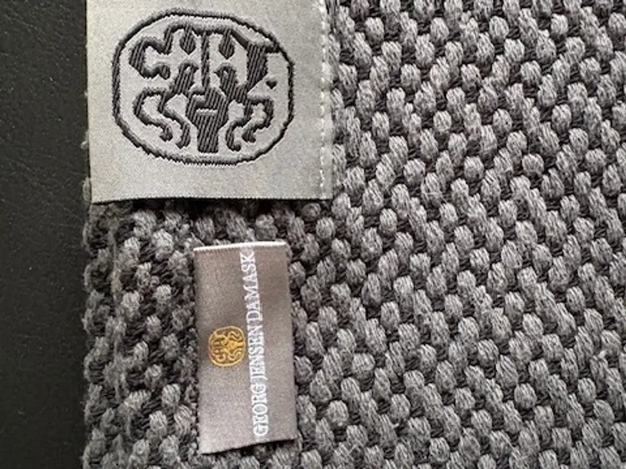 Billede 5 - Hjort Knudsen sofa i ægte læder