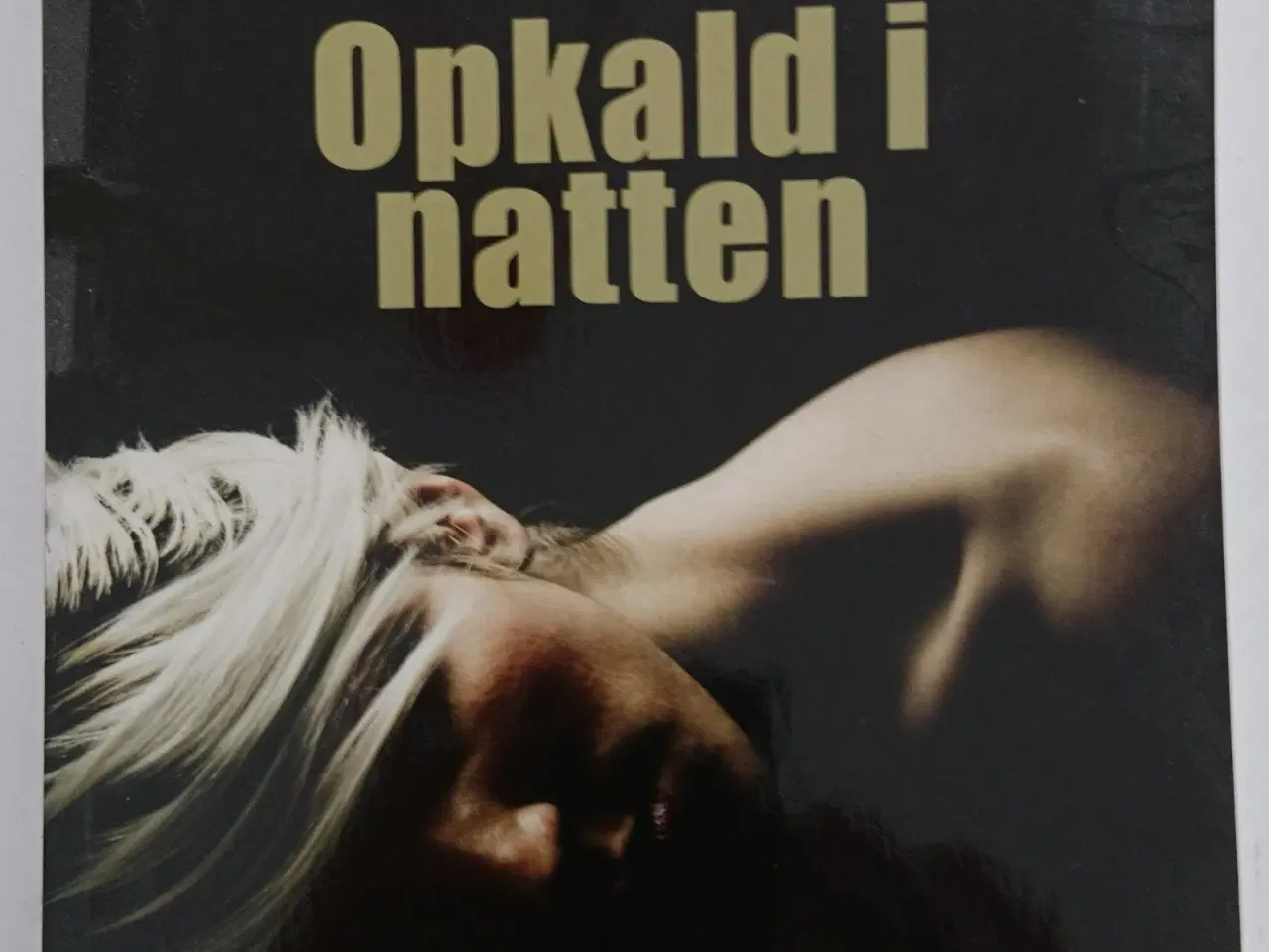 Billede 1 - Opkald i natten. Af Linda Lassen