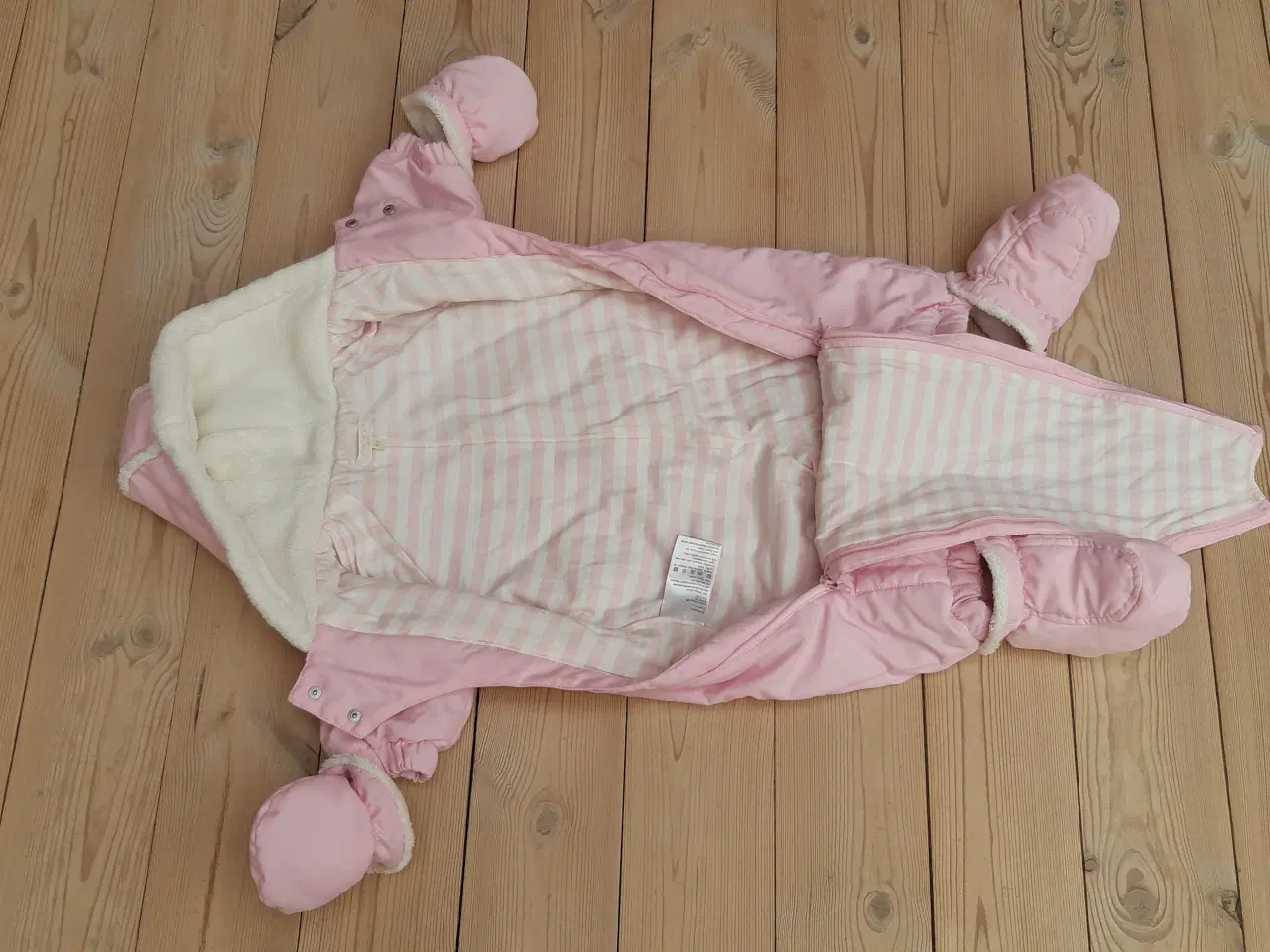 Billede 2 - STR 62 CLAIRE - FLOT STAND - se fotos str 62 her