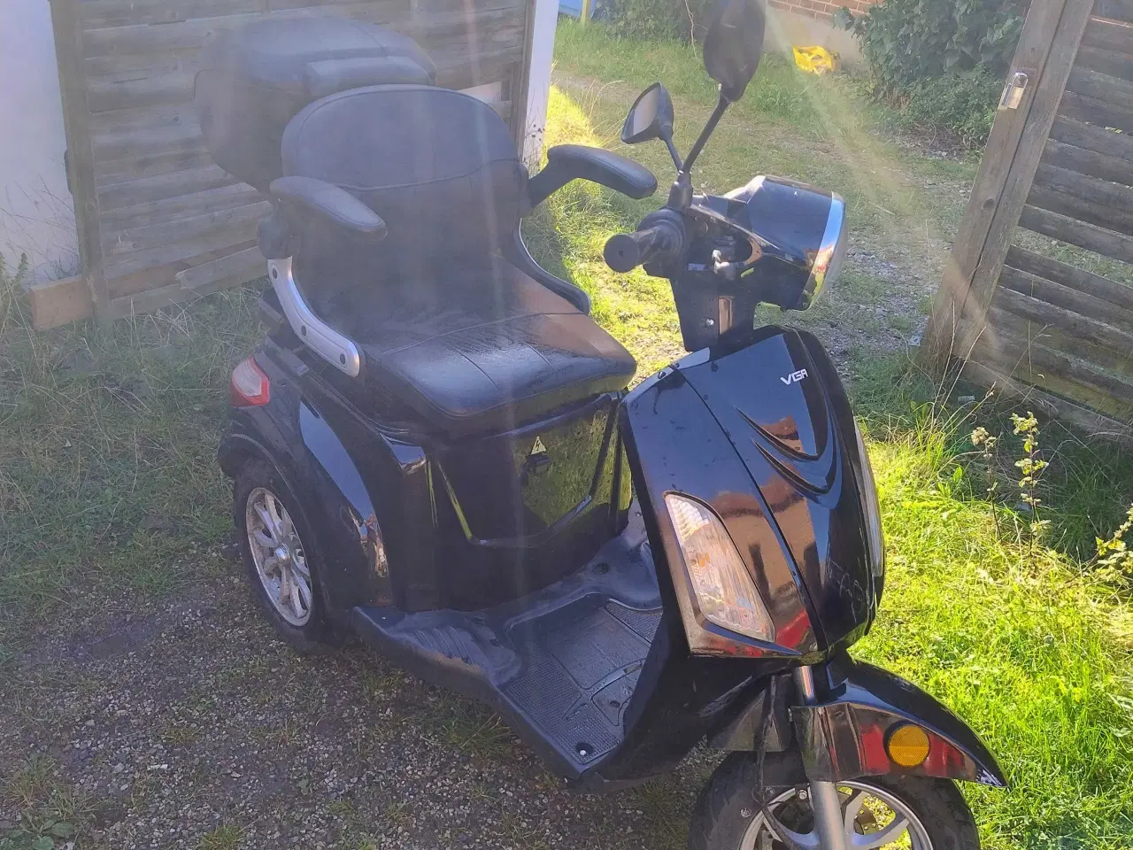 Billede 3 - VGA Tres 30 knallert 