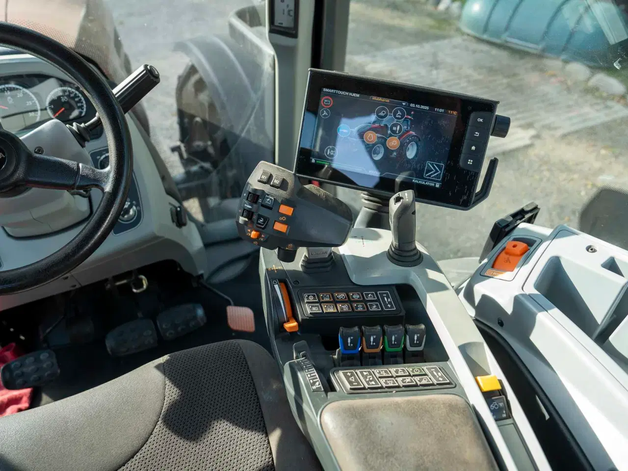 Billede 9 - Valtra T214 med GPS Årgang 2020 - 2960 timer
