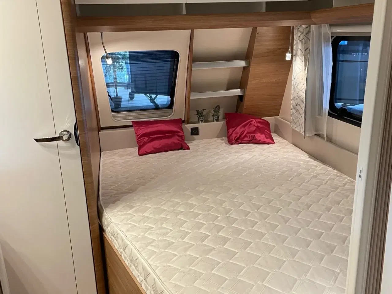 Billede 3 - Campingvogn - Hobby de luxe 460 UFe 2022 NY