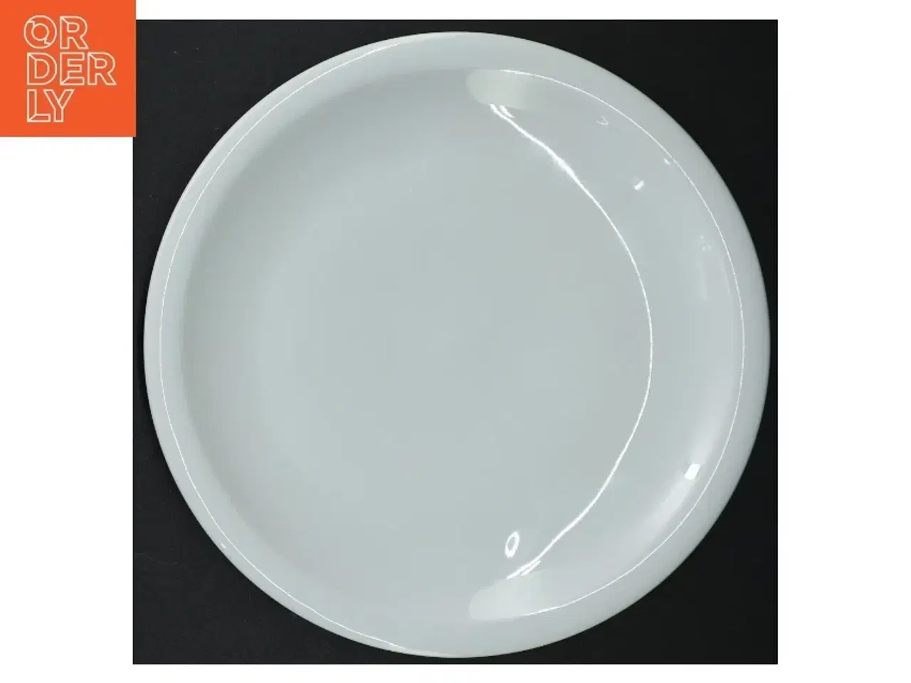 Billede 4 - 8 middagstallerkener, hvidt porcelæn (str. 23,5 cm)