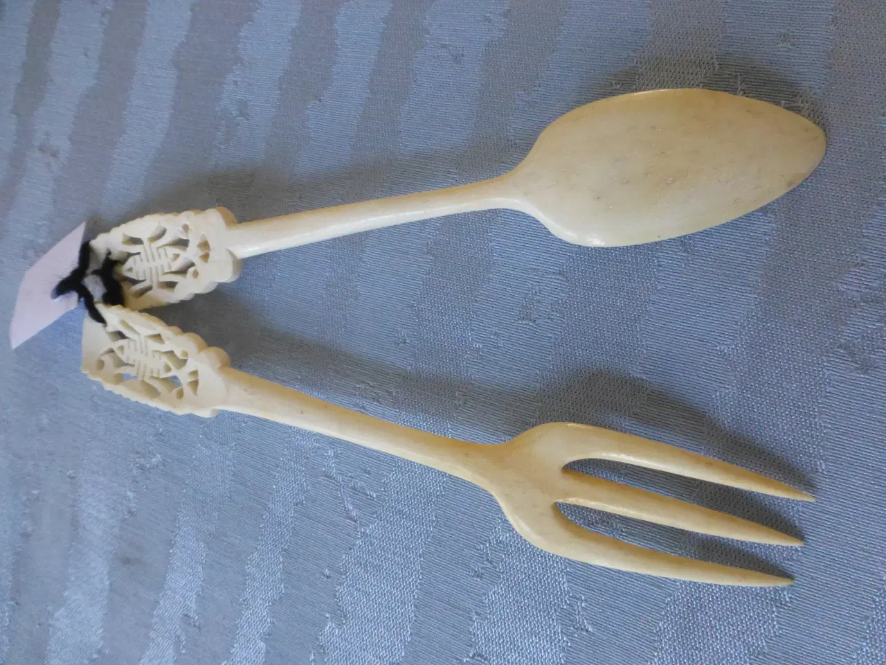 Billede 2 - Bestiksæt Udskåret ben L 20 cm