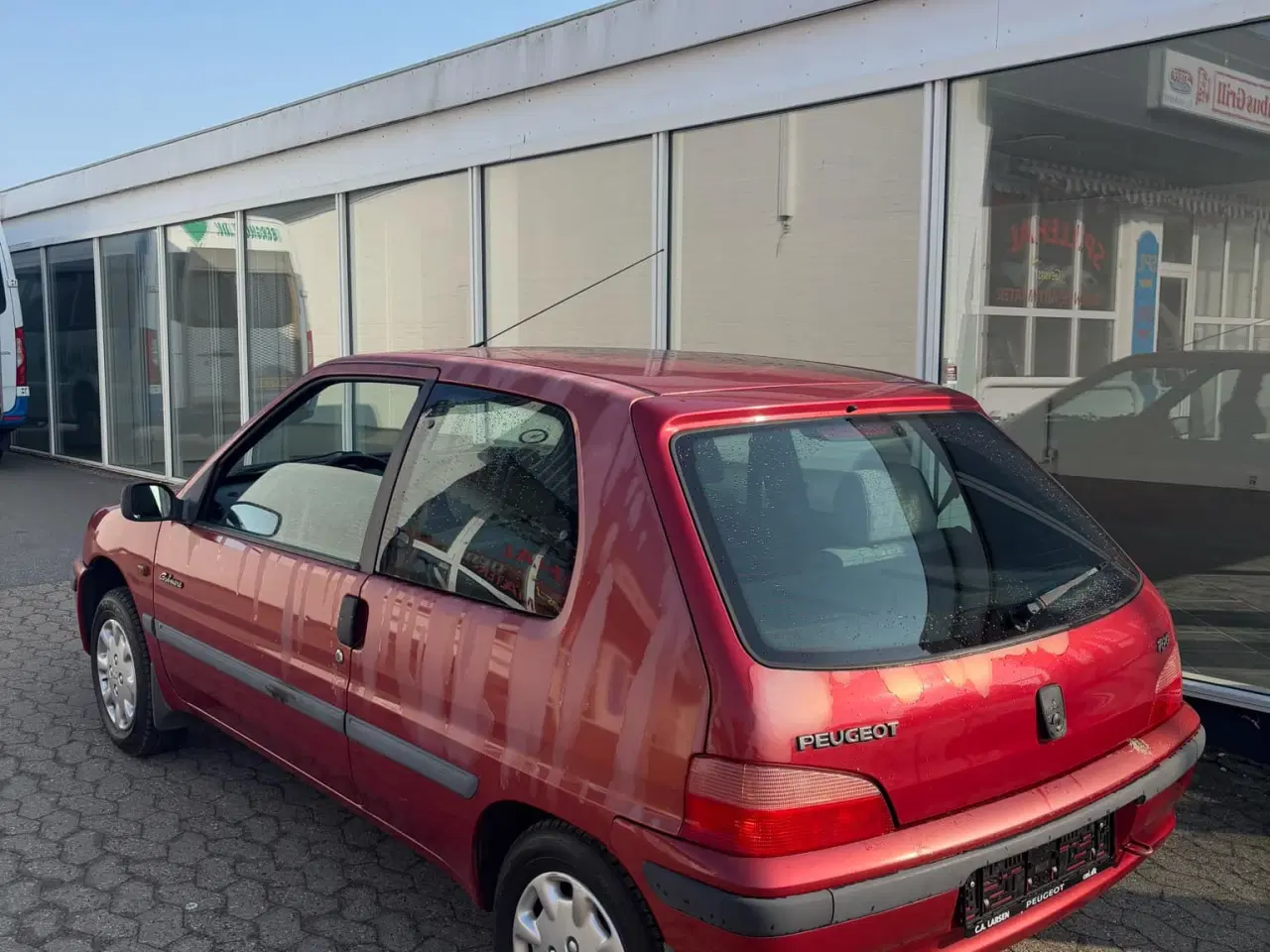 Billede 4 - En ejers Peugeot 106 nys.