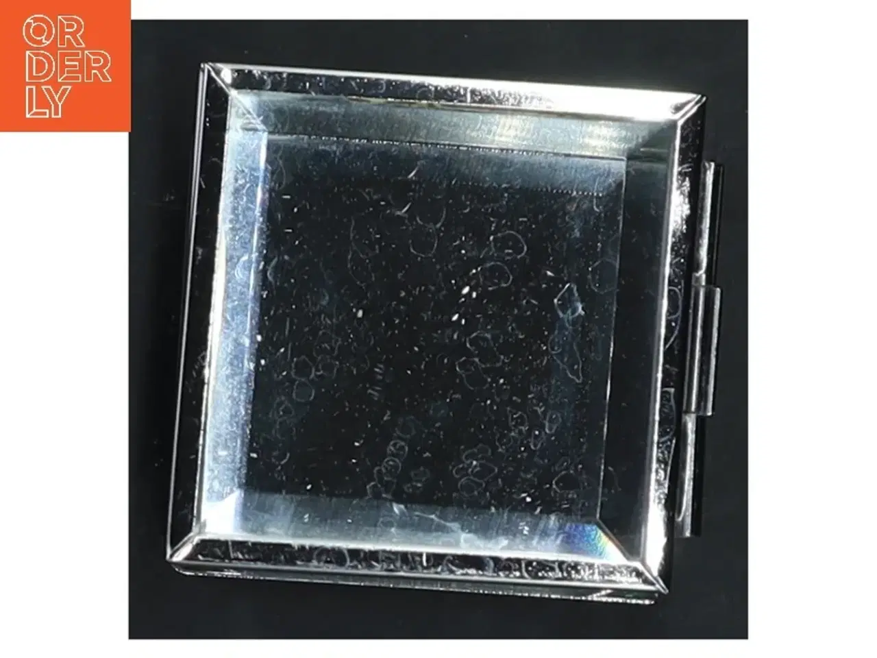 Billede 3 - Glas smykkeæske (str. 6x6x3,5 cm)