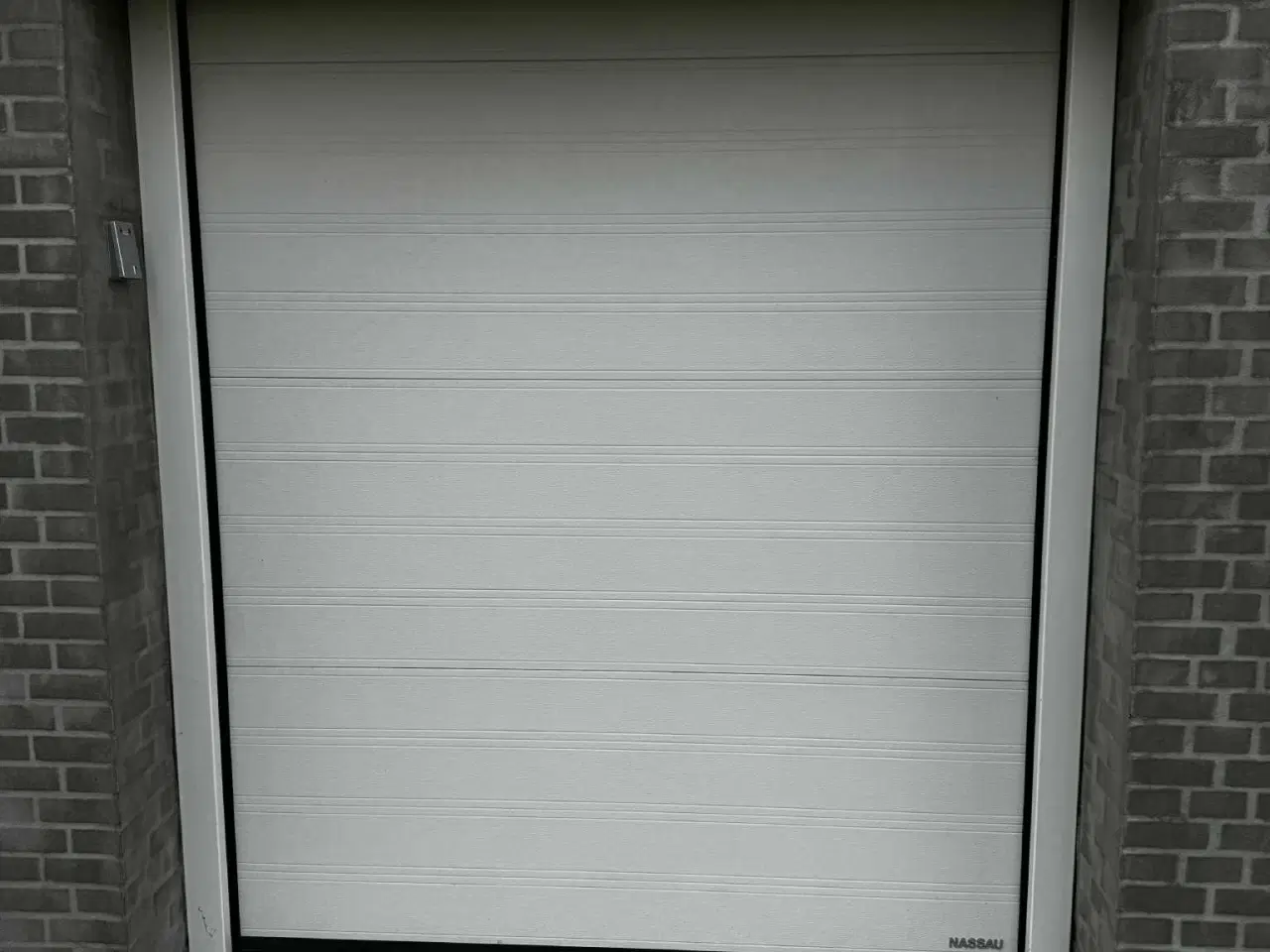 Billede 1 - NASSAU Garageport Model NRX CLASSIC RAL:9010