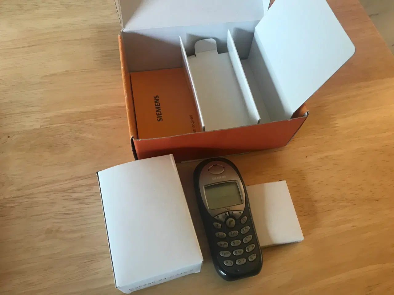Billede 1 - Original Siemens C45 mobiltelefon 