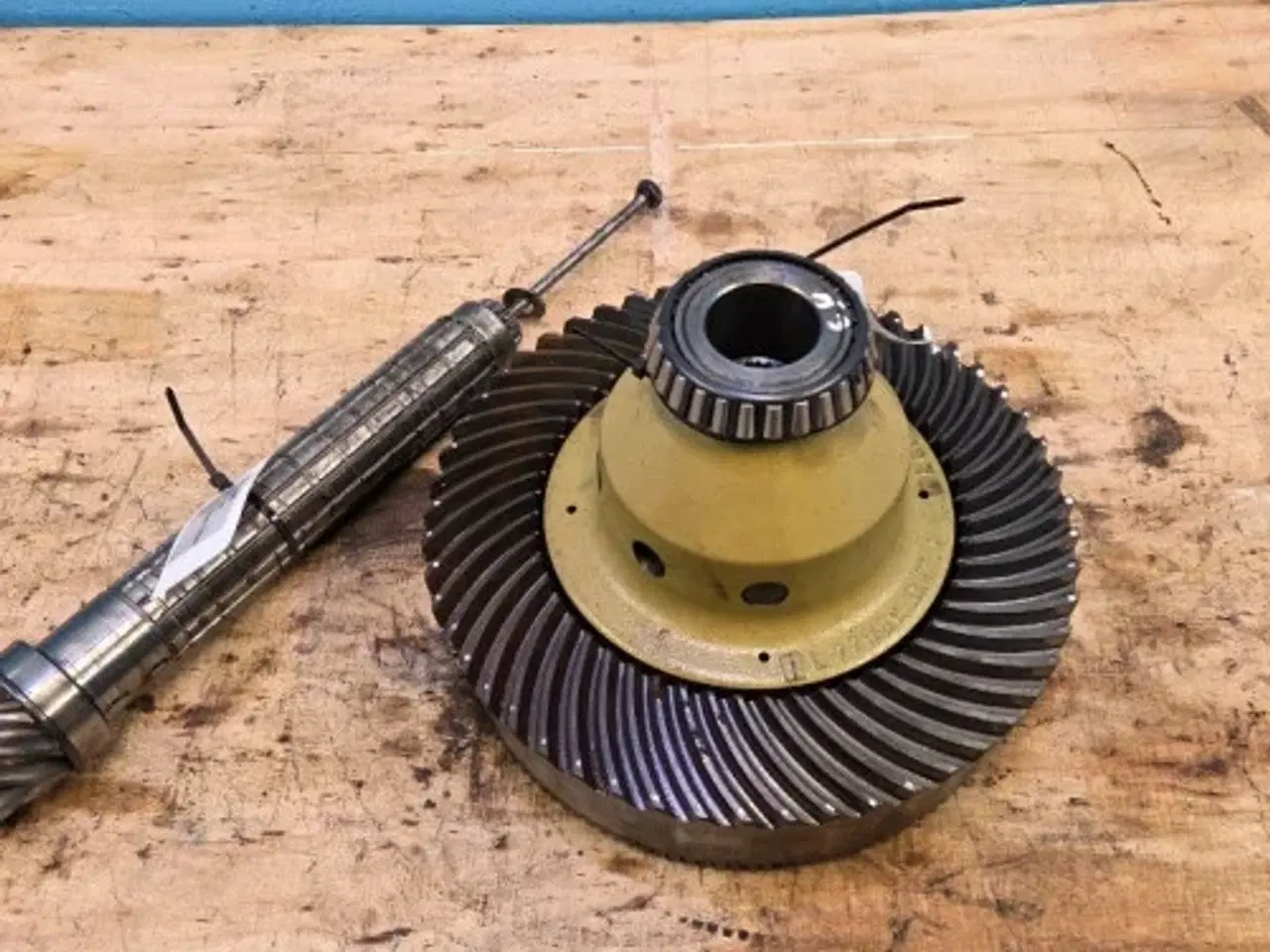 Billede 2 - John Deere 6300 Differential Sæt AL81493