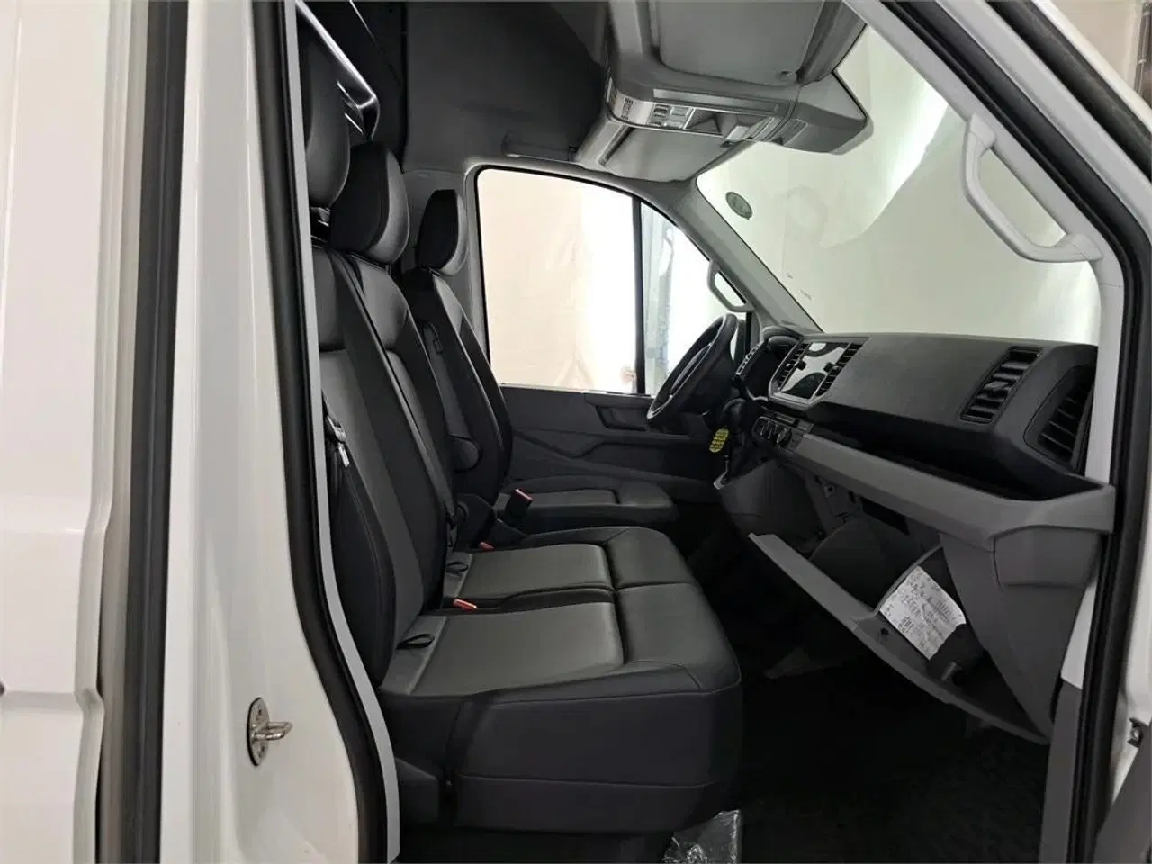 Billede 4 - VW Crafter 35 2,0 TDi 177 Kassevogn L3H3 aut.