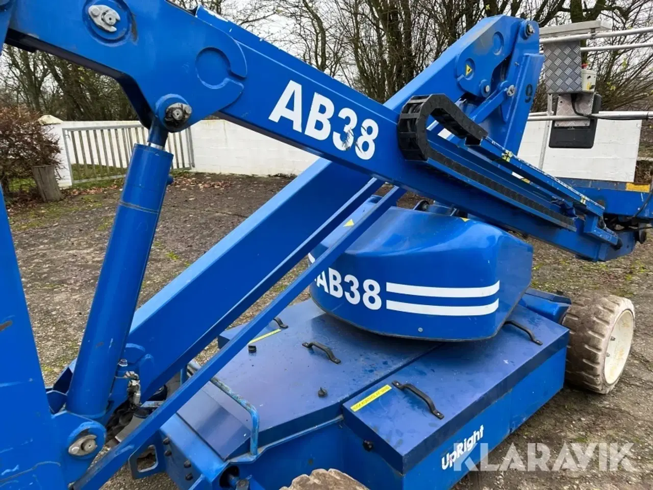 Billede 10 - Bomlift UPRIGHT AB38