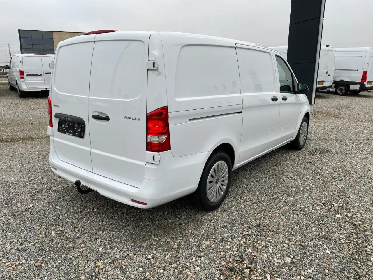 Billede 2 - Mercedes Vito 114 2,0 CDi A2 Kassevogn PRO aut. RWD