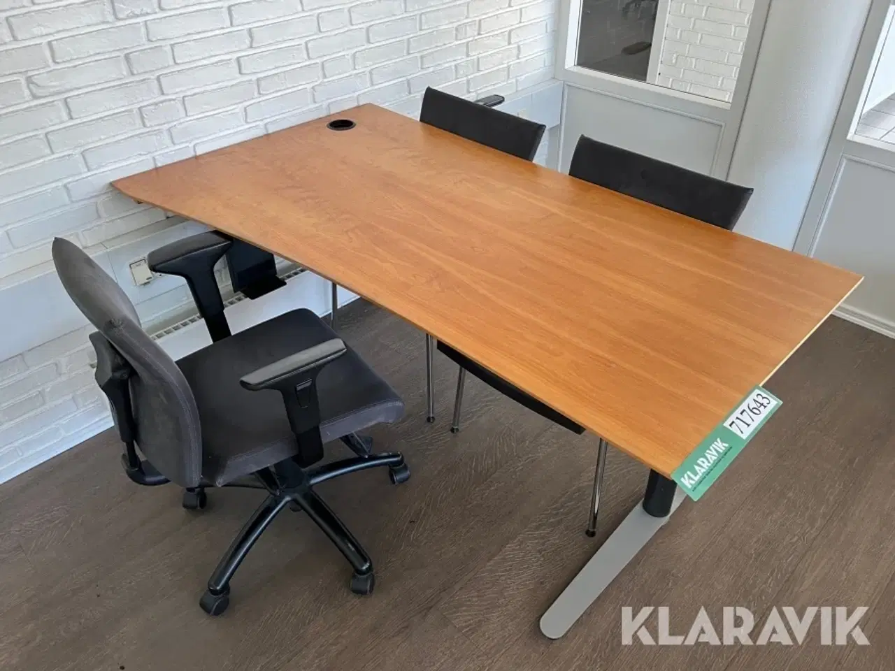 Billede 1 - Salgskontor indretning 2 styk