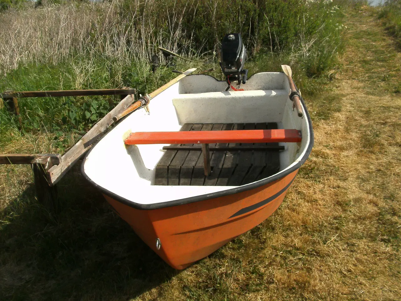 Billede 2 - jolle med motor