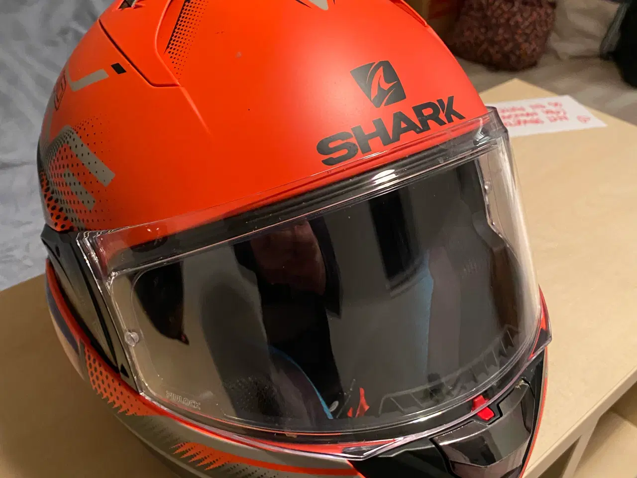 Billede 1 - Shark EVO-One 2 flipup med sharktalk