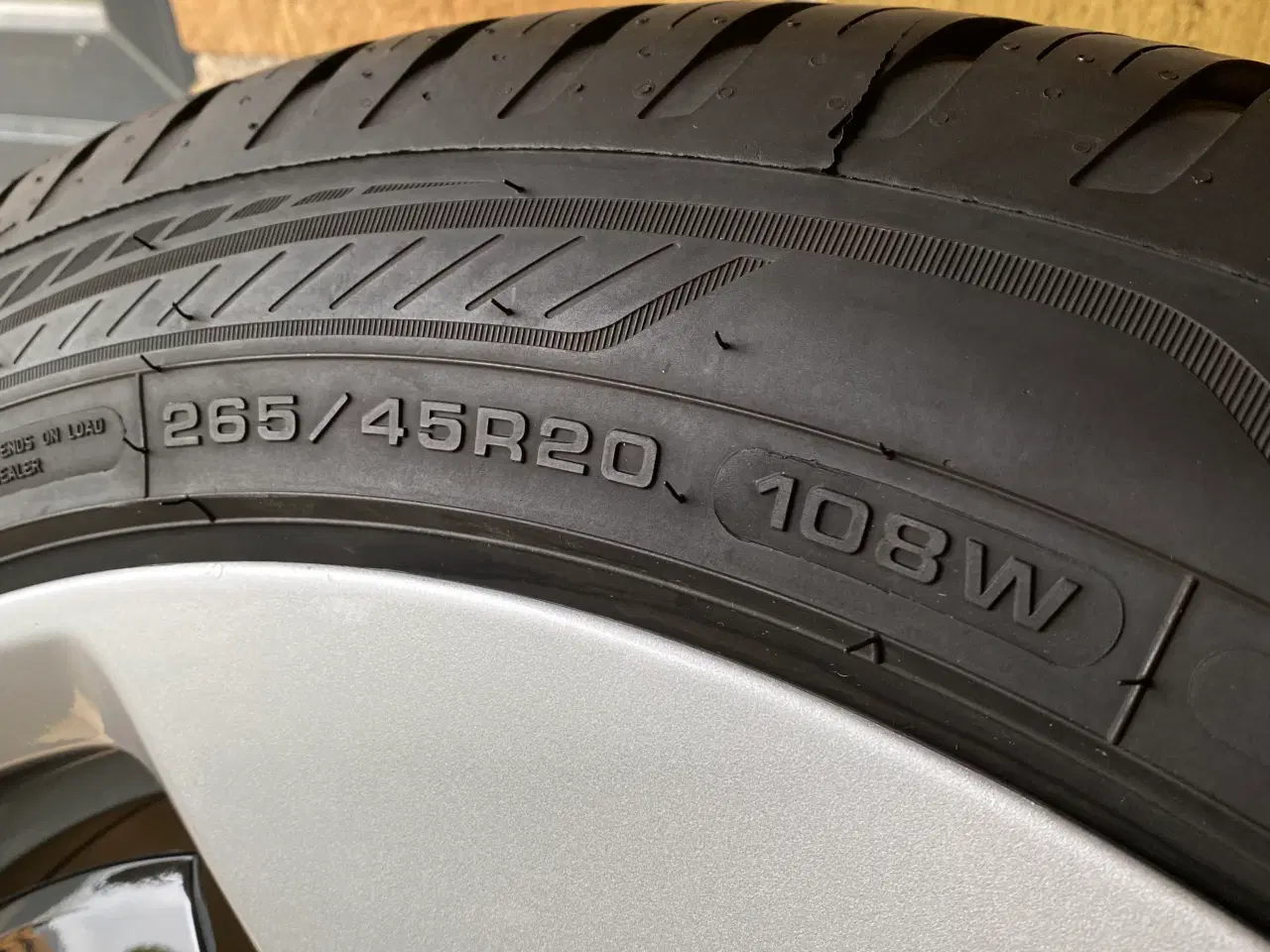 Billede 3 - 20” ID BUZZ Helårsdæk Goodyear 