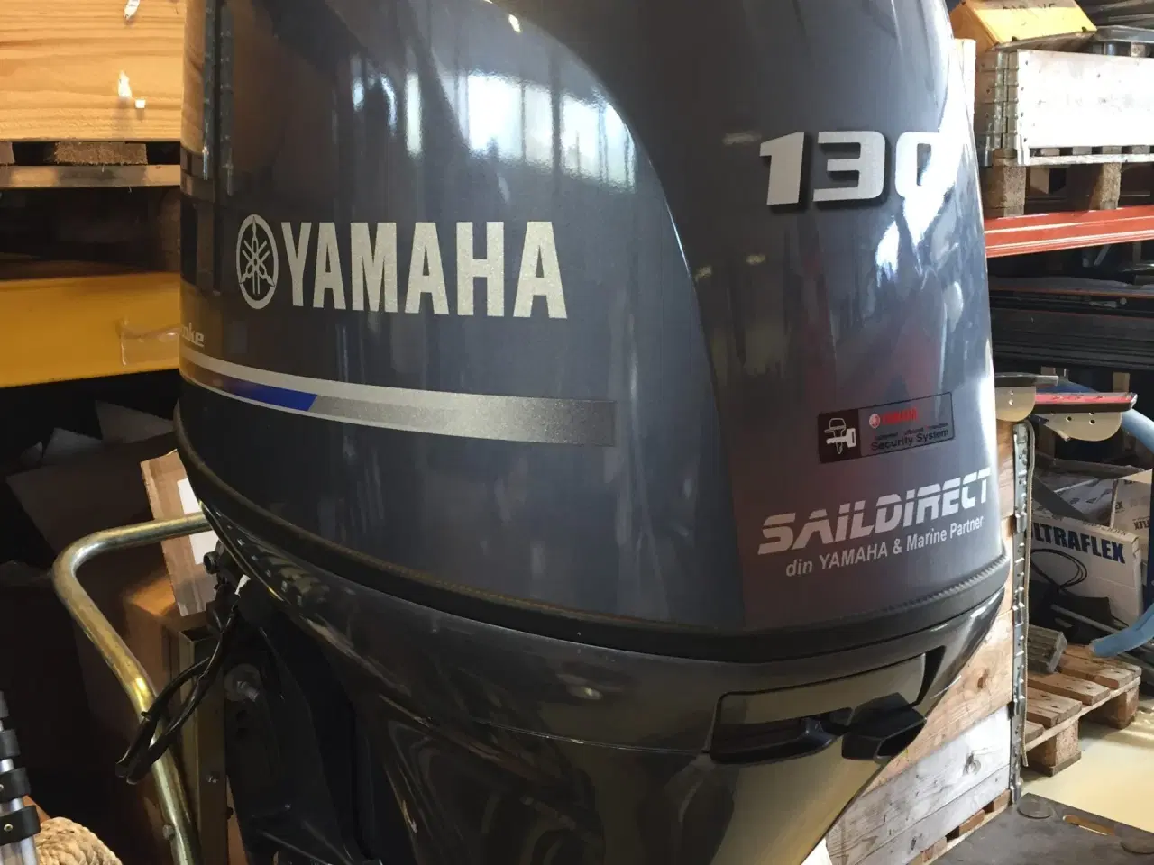 Billede 21 - Yamaha 130 HK - Fjernbetjent, Elektronisk start, Powertrim