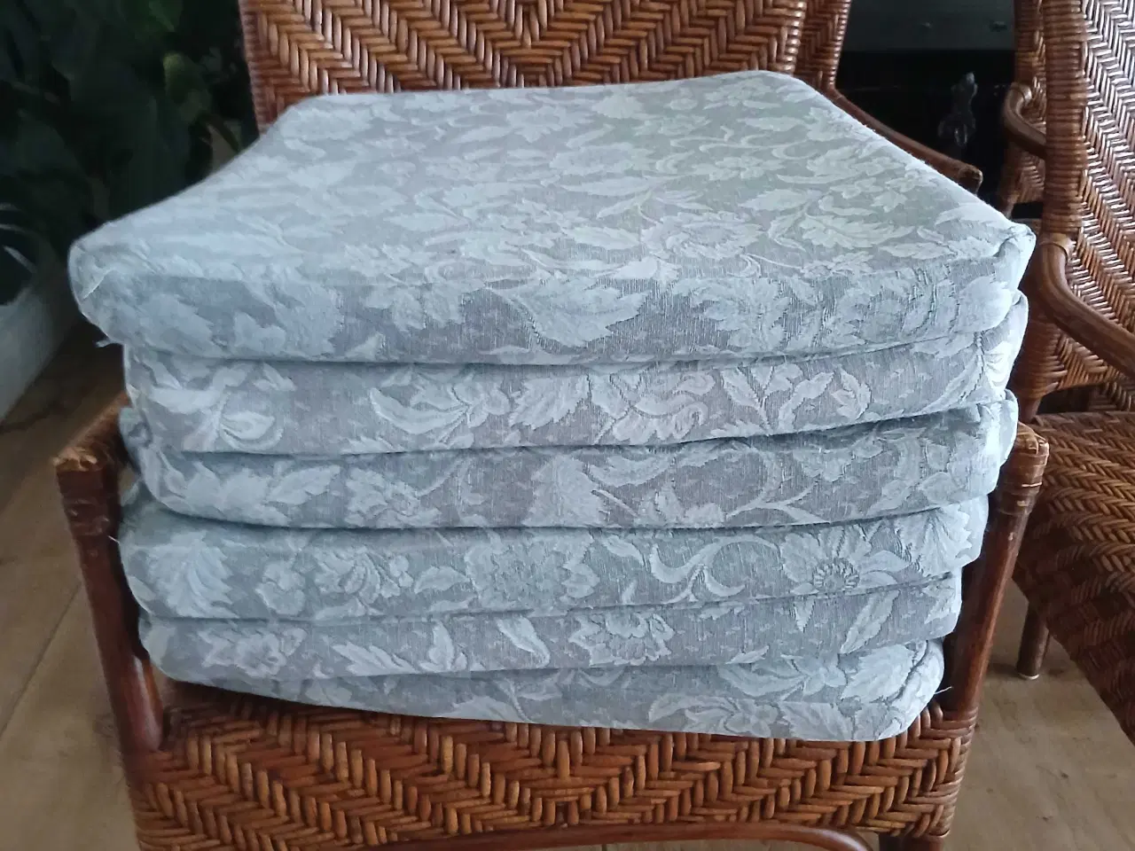 Billede 1 - Meget flotte spisebordsstole.