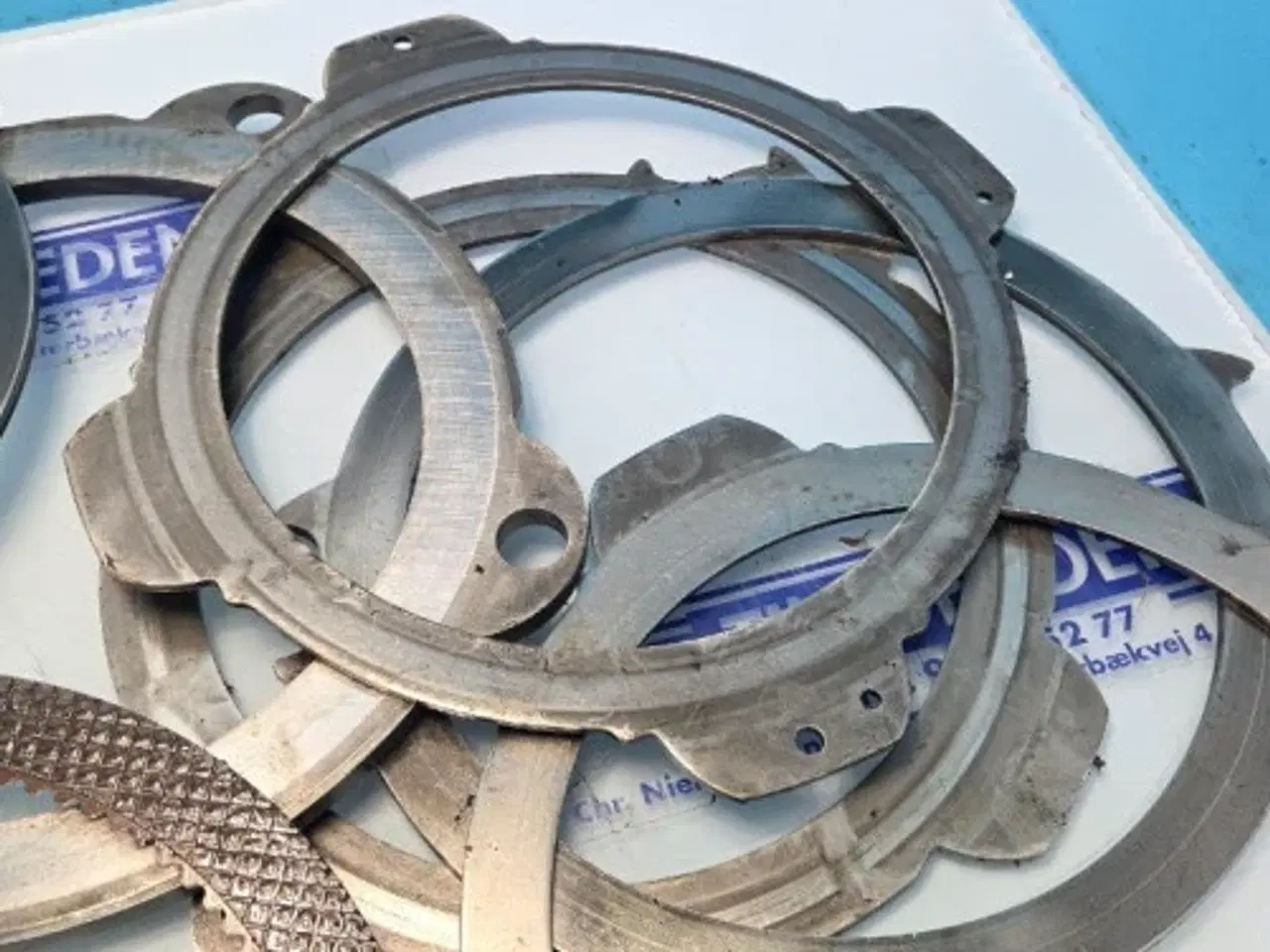 Billede 16 - John Deere 6300 Koblingsplade Sæt R216292