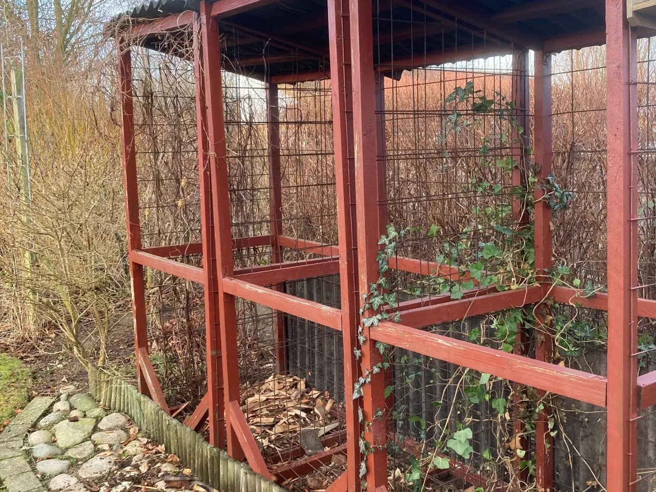 Billede 1 - Opbevaring til brænde