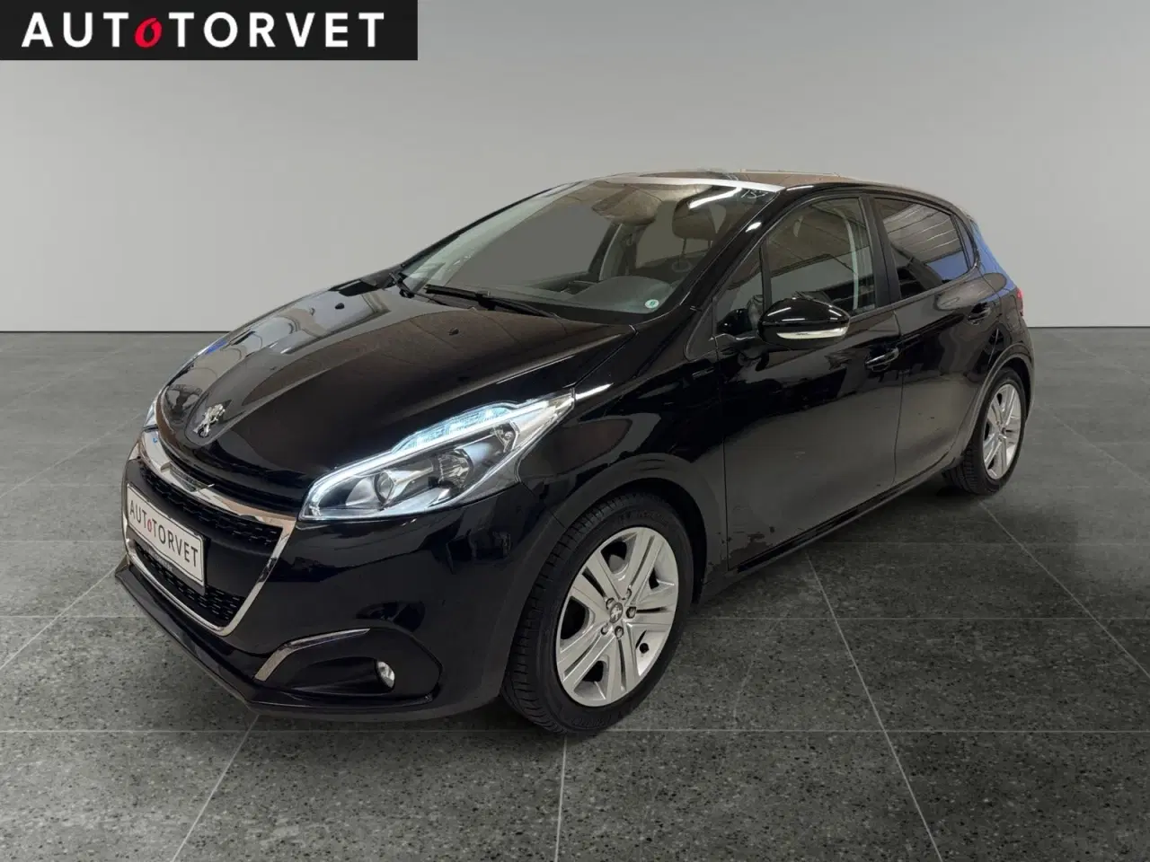 Billede 1 - Peugeot 208 1,2 VTi 82 Signature Sky
