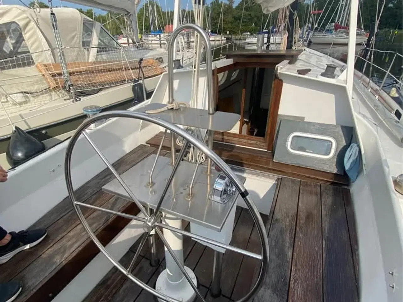 Billede 5 - Sejlbåd eller studiebolig på vandet midt i Odense.