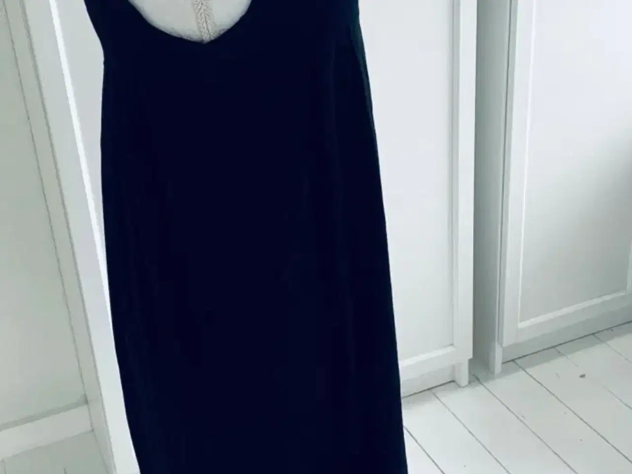 Billede 4 - Kjole sort fra visual