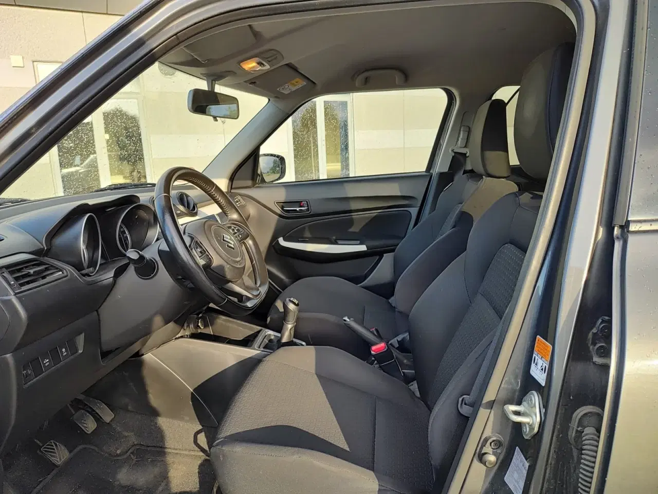 Billede 9 - Suzuki Swift 1,2 Dualjet Club Gold