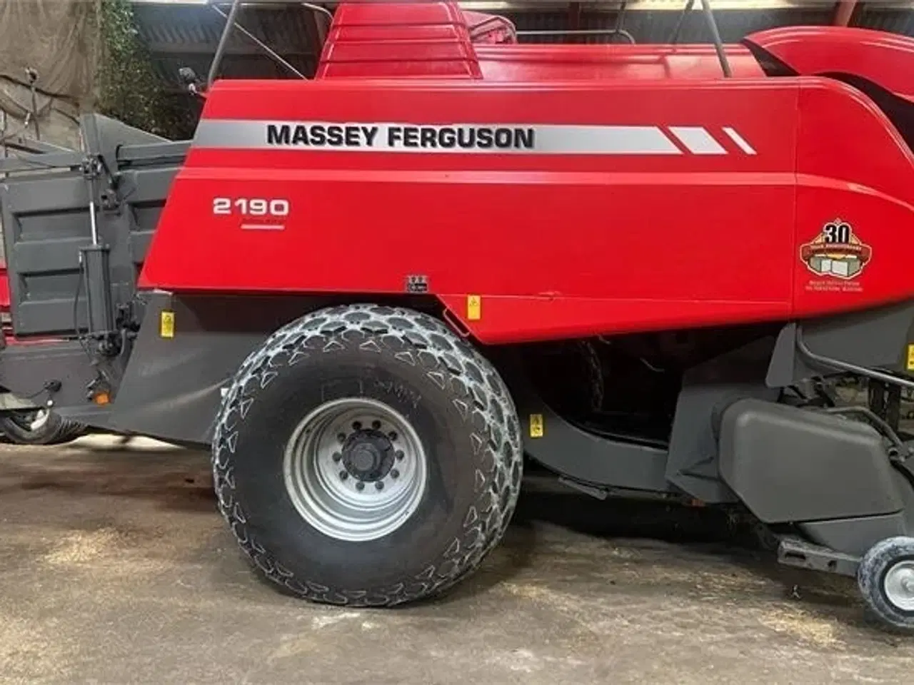 Billede 1 - Massey Ferguson 2190 Med POMI ballevogn