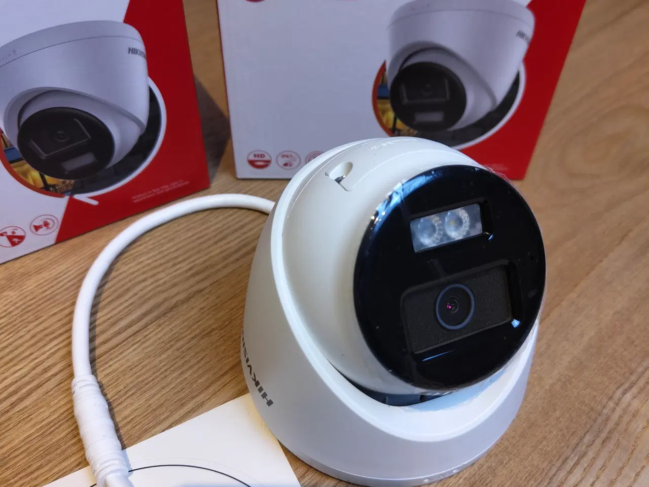 Billede 3 - Sælger disse 2 styk Hikvision kameraer!