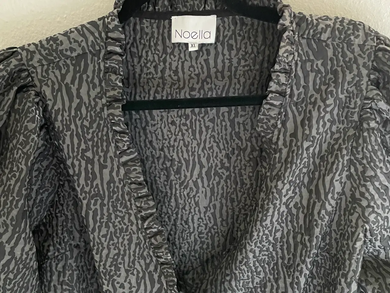 Billede 2 - Noella slå-om kjole