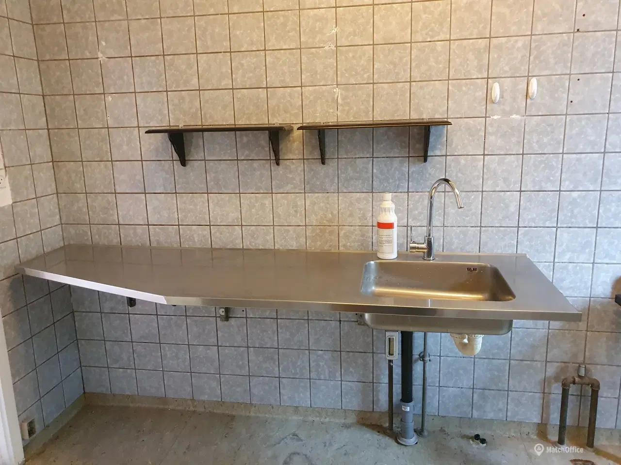 Billede 9 - Flot butiks- / kliniklokale på i alt 137 kvm