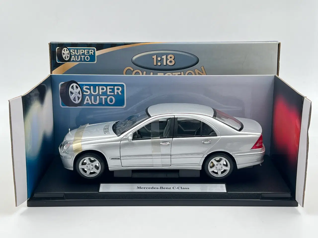 Billede 8 - 2000 Mercedes C320 w203 1:18  Type W203 